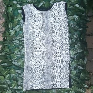 Kim & Cami Sleeveless Dress